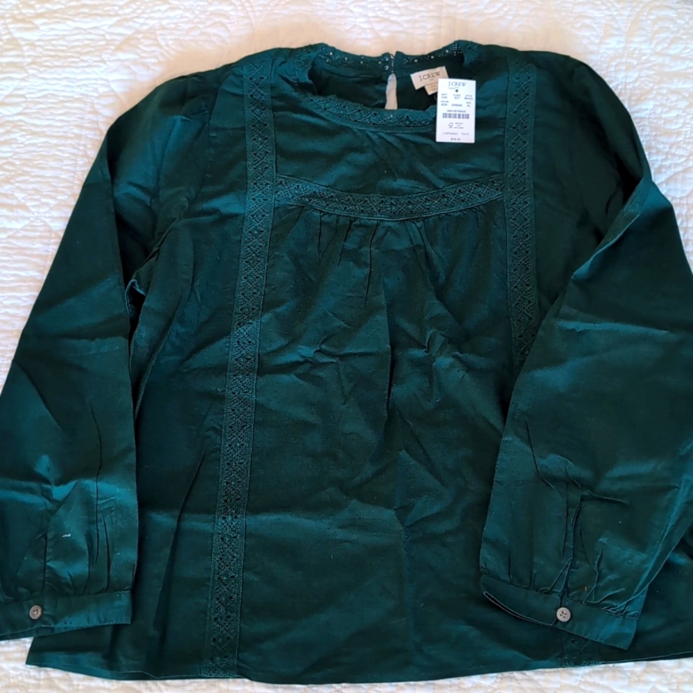 BNWT emerald green peasant top